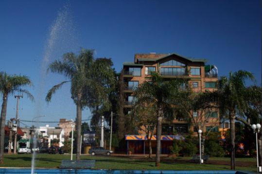 Edificio Nicolas Y Marcelo Siry Posadas Kültér fotó